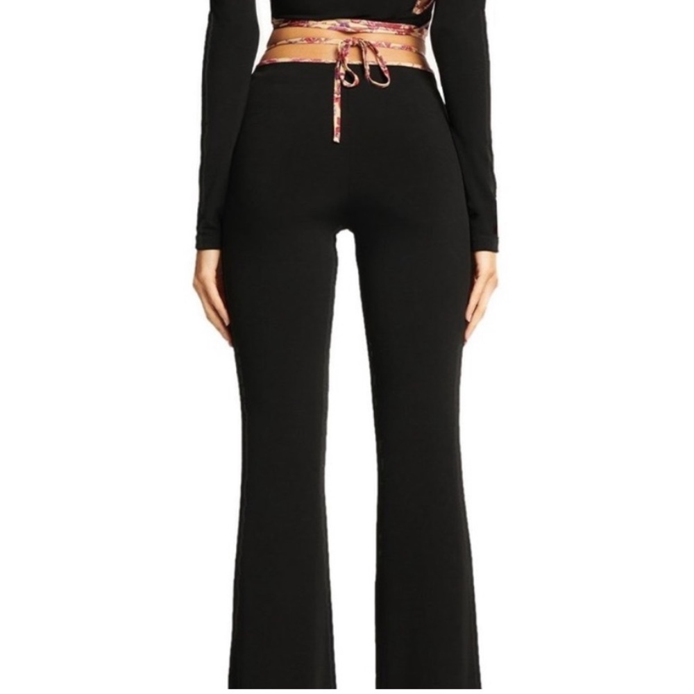 I am gia pants